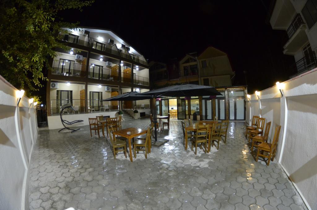 Razvan Holiday Costinești Kültér fotó