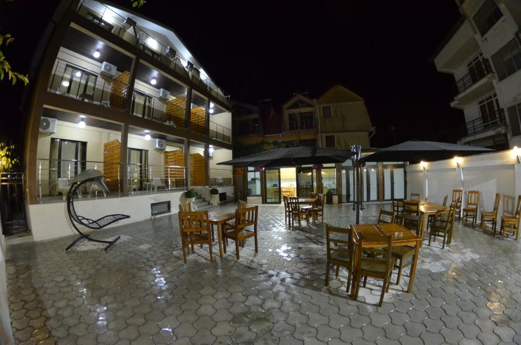 Razvan Holiday Costinești Kültér fotó