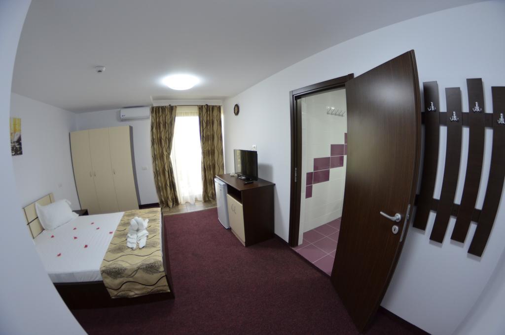 Razvan Holiday Costinești Kültér fotó
